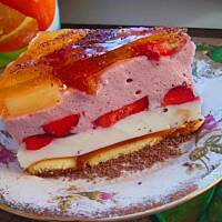 Sernik na zimno z owocami