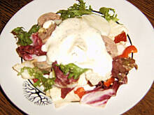 Fot. mariola2000, Sałatka z białą kiełbasą w sosie chrzanowym wg M&Ł