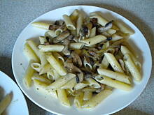 Fot. Anes, makaron z pieczarkami wg Anes