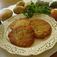 Placki ziemniaczane chrupiące i przyprawami pachnące