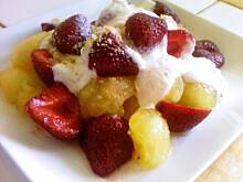 Fot. agik, Deser z melona i truskawek