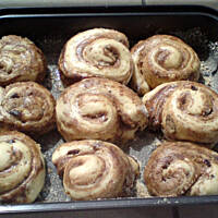 Ślimaki drożdżowe migdałowo-cynamonowe