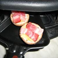 Pieczarki z serem i boczkiem