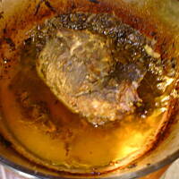 Łopatka pieczona w natce pietruszki