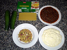 Fot. czarodziej, Wegetariańska lasagne z cukinią i orzechami