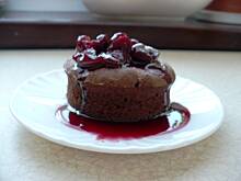 Fot. marlena_gdansk, Ciastko czekoladowe z syropem wiśniowym