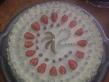 Fot. Rihanka, Tort przepyszny