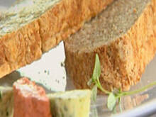 Fot. iwonkab, Chleb razowy na drożdżach