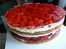 Fot. basiak55, Tort truskawkowy