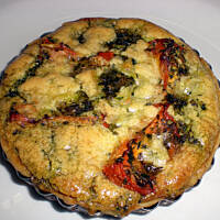 Prosta tarta z zapiekaną czerwoną papryką