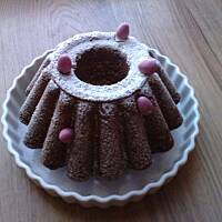 Babka piaskowa z białą czekoladą