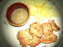 Fot. monisia_ze_szczecina, Polędwiczki miodowo-musztardowe z musem jabłkowym