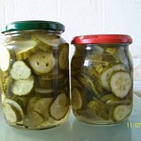 Ogórki w zalewie miodowej Trola