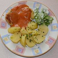 Kotlety jajeczne w pysznym sosie pomidorowym