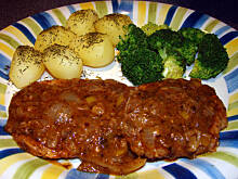 Fot. czarodziej, Schab duszony z cebulą i pesto