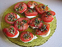 Fot. amber27, Pomidory z mozzarellą i bazylią