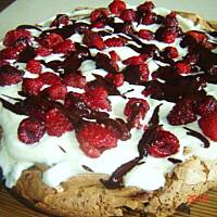 Czekoladowa Pavlova