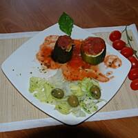 Faszerowana cukinia na upalne lato