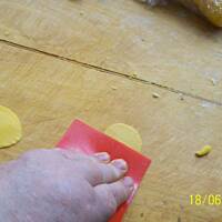 Masa do wykonania dekoracji na ciasta - róże