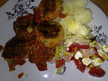 Fot. Asiula_Op, pulpety z tuńczyka w sosie pomidorowym