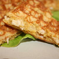 Gofry na ostro z mięsem i cebulą kasiuli