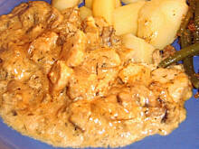 Fot. mariola2000, Kurczak w sosie śmietanowo - pieczarkowym wg M&Ł