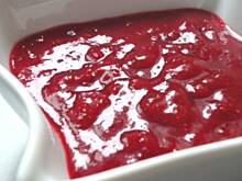 Fot. anecia04, Błyszczący sos z czerwonych borówek
