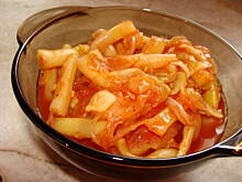 Fot. emocja, Sałatka ogórkowa z fasolką szparagową