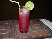 Fot. Satina, Drink wiśniówka rickey