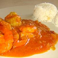 Krewetki w sosie curry na ostro