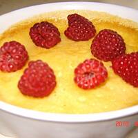 Creme brule z malinami