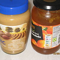 Tosty orzechowo-pomaranczowe