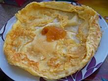 Fot. niebieska-różyczka, Omlet ziemniaczany z konfiturą morelową