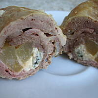 Roladki wieprzowe z gruszką i rokpolem