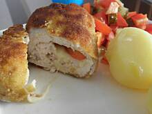 Fot. Michasza, Roladki z kurczaka z nadzieniem w panierce gyros