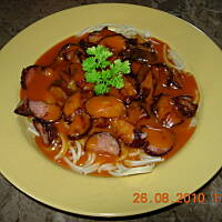 Spaghetti z kiełbasą