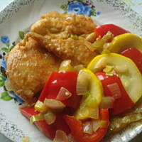 Piersi z kurczaka w warzywach