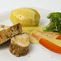 Brokuł pod serową marchewką