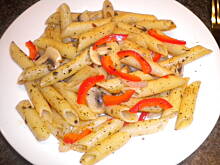 Fot. Anes, Penne z warzywami wg Anes