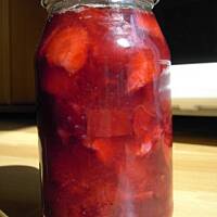 Konfitury wiosenno-jesienne z truskawek i wegierek!!