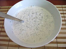 Fot. Kropek, Sos czosnkowo koperkowy Kropka