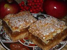 Fot. Agussia834, Szarlotka z budyniową pianką