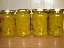 Fot. wipat, gruszki lub dynia lub cukinia w occie