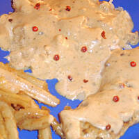 Schab w sosie śmietanowym z czerwonym pieprzem wg M&Ł