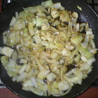 polędwica w sosie śmietankowo- pietruszkowym