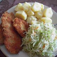 Surówka z białej kapusty