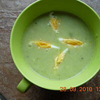 Zupa krem z groszku cukrowego