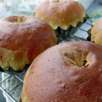 Drożdżowe bułeczki-jabłuszka