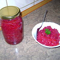 Sałatka z buraków bardzo smaczna