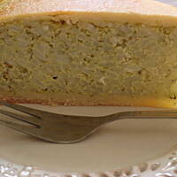 Piróg grecki z ryżem i zieleniną